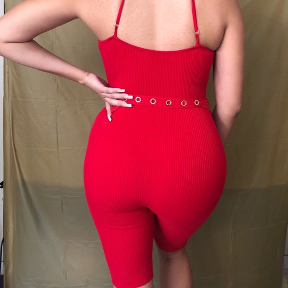 Red body piece - Picture 2 of 2